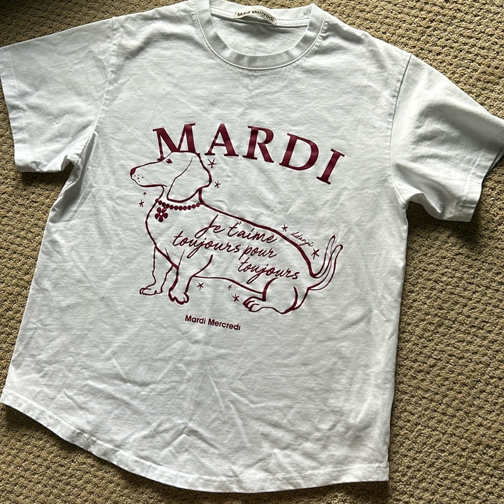 Mardi T shirt/ one size=M/ white with red pattern/ NEW